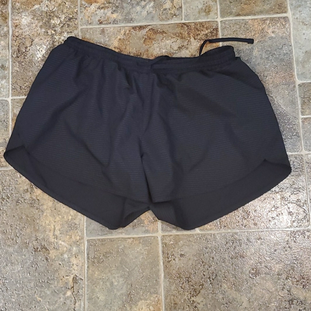 Black old navy shorts